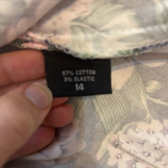 Hearts and Roses Carnation Mini Dress Size 14 - Picture 8 of 11